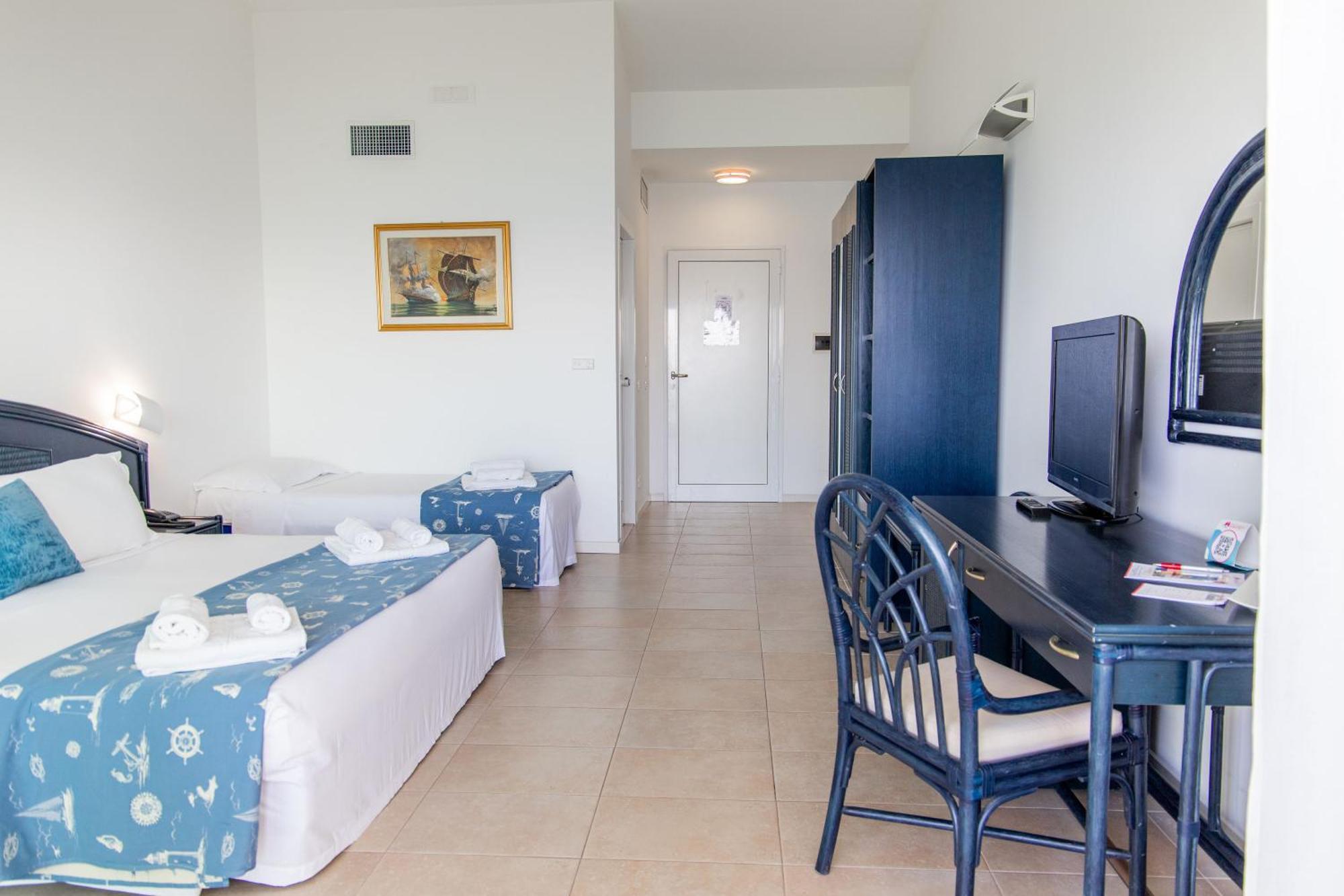 Hotel Villaggio Stromboli サンタ・ドメーニカ エクステリア 写真